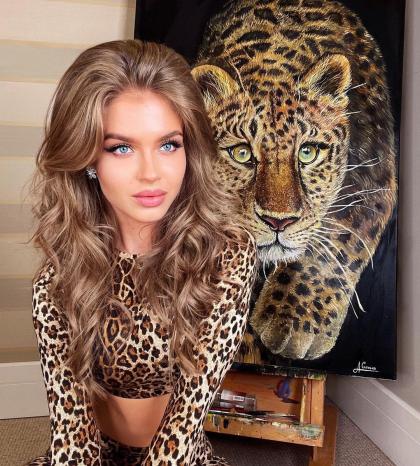 Alina Sanko photo 296712