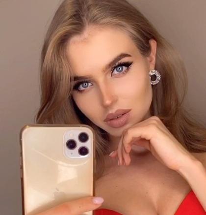 Alina Sanko photo 296740