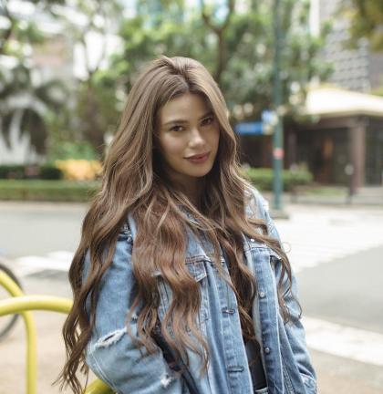 Denise Laurel photo 298237