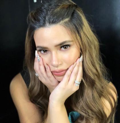 Denise Laurel photo 298350