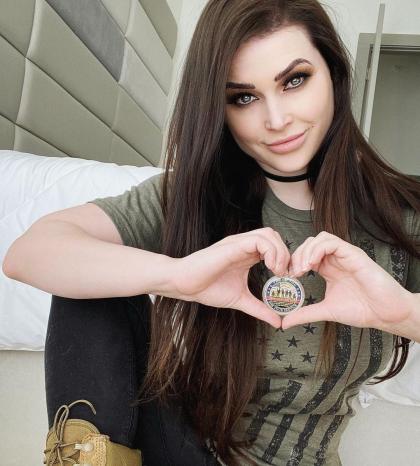 Niece Waidhofer photo 298860