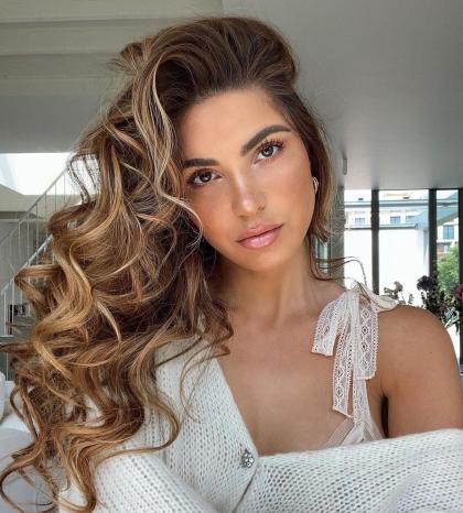 Negin Mirsalehi photo 300801