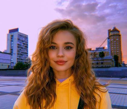 Elizabeth Vasilenko photo 301647