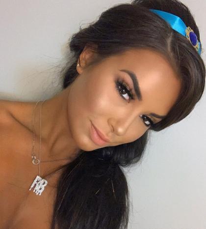 Rachel Bush photo 302020
