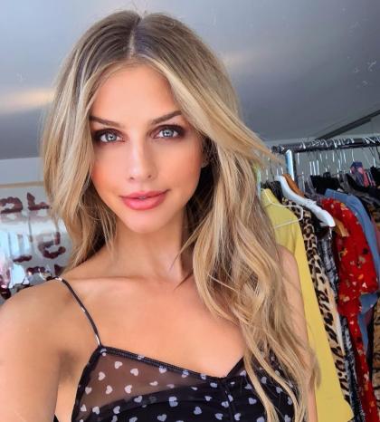 Marina Laswick photo 310609