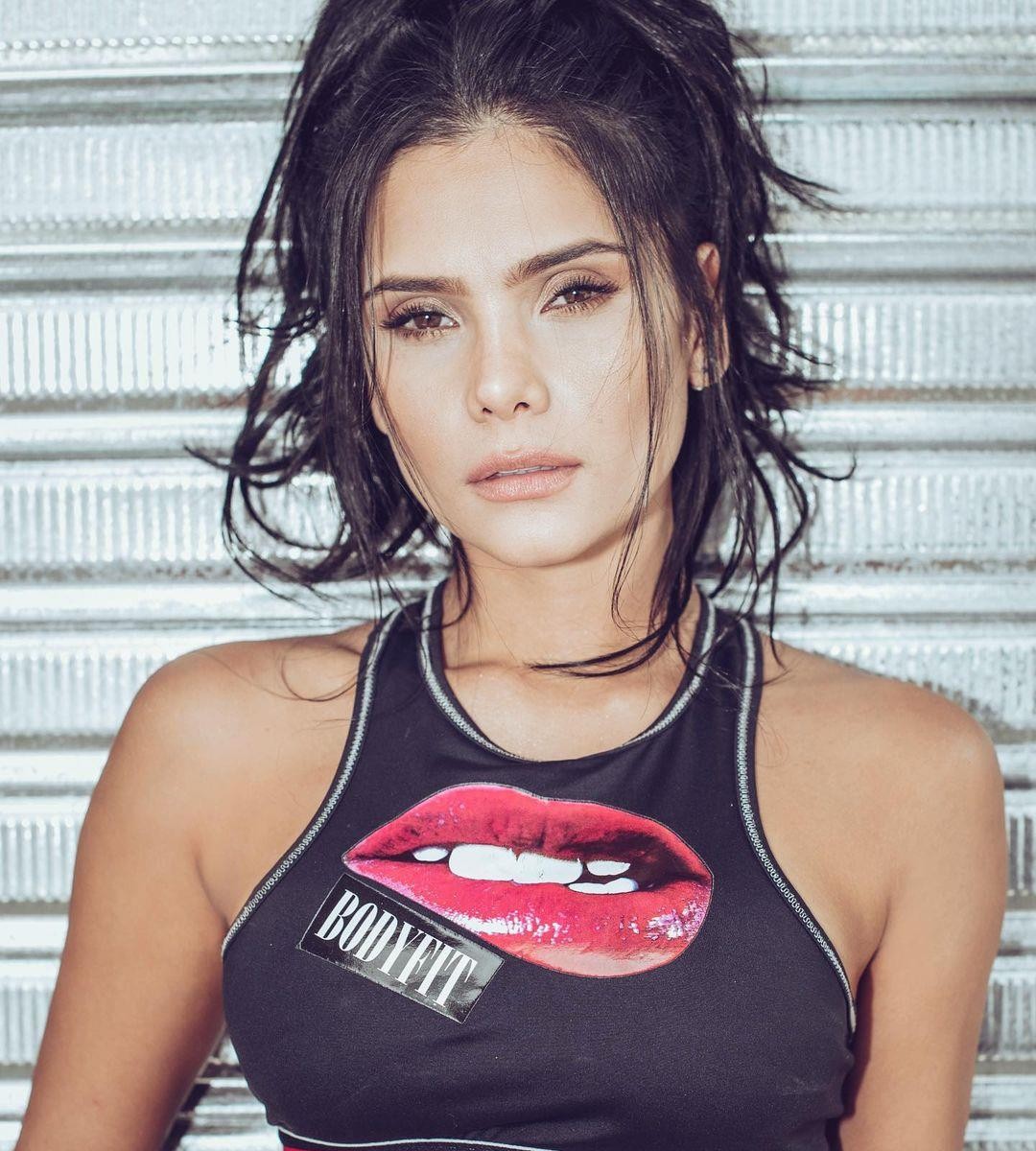 Jacke Cardona