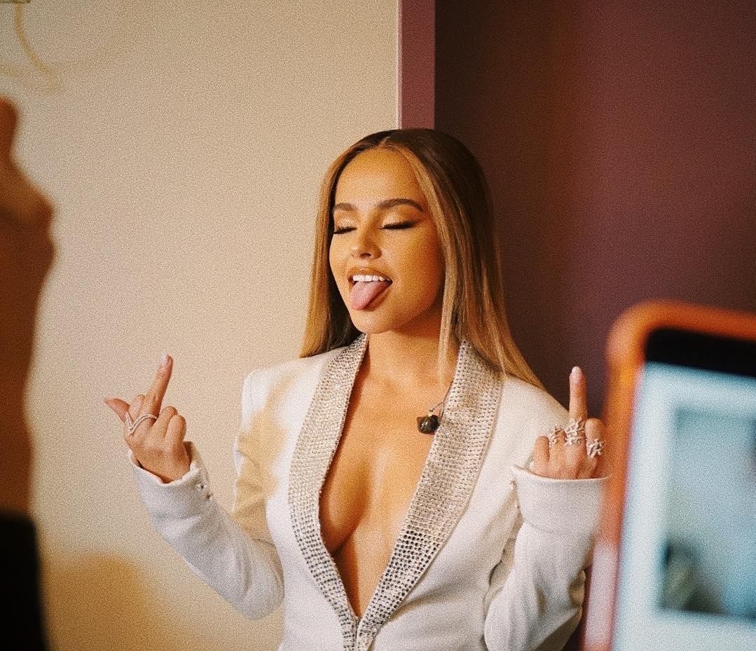 Becky G