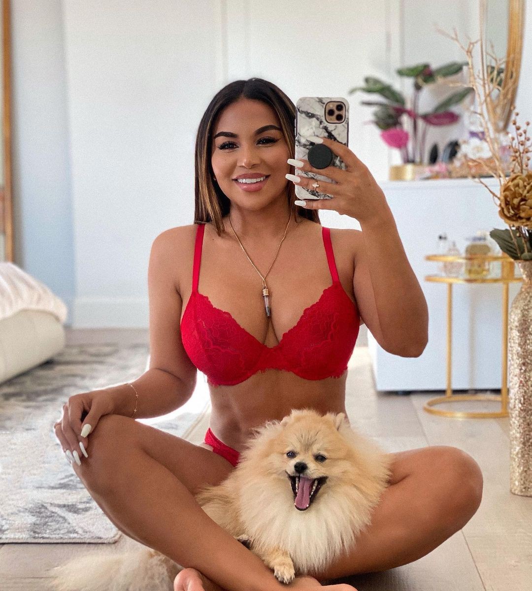 Dolly Castro Chavez