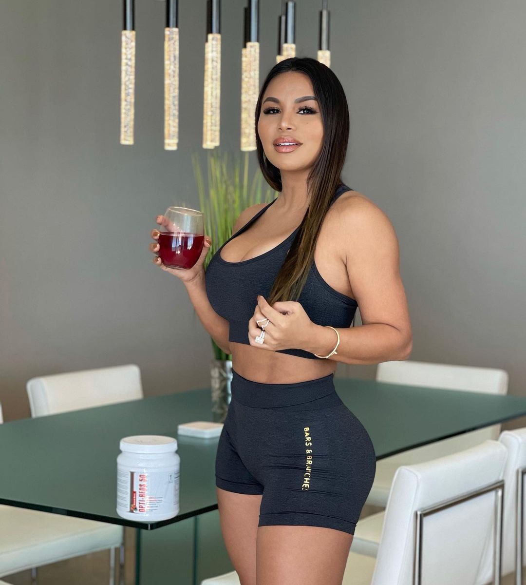 Dolly Castro Chavez