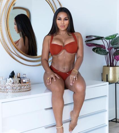 Dolly Castro Chavez photo 317619