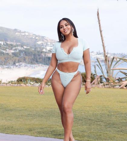 Dolly Castro Chavez photo 317635