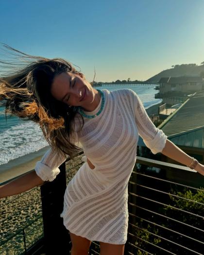 Alessandra Ambrosio photo 24629