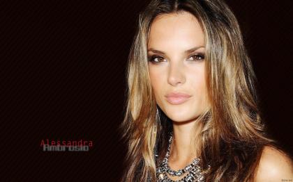 Alessandra Ambrosio photo 24755