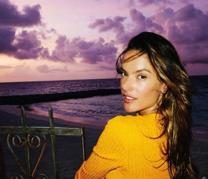 Alessandra Ambrosio photo 282044