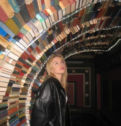 Emma Brooks photo 322992