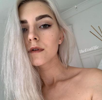 Eva Elfie