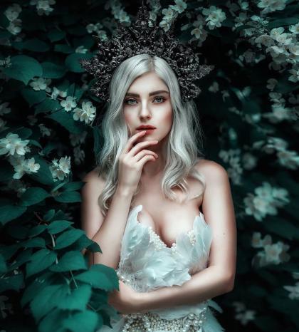 Eva Elfie