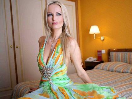 Adriana Karembeu photo 60163