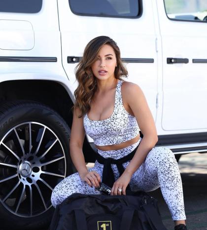 Ana Cherí photo 274399
