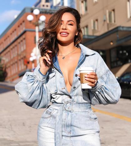 Ana Cherí photo 274474