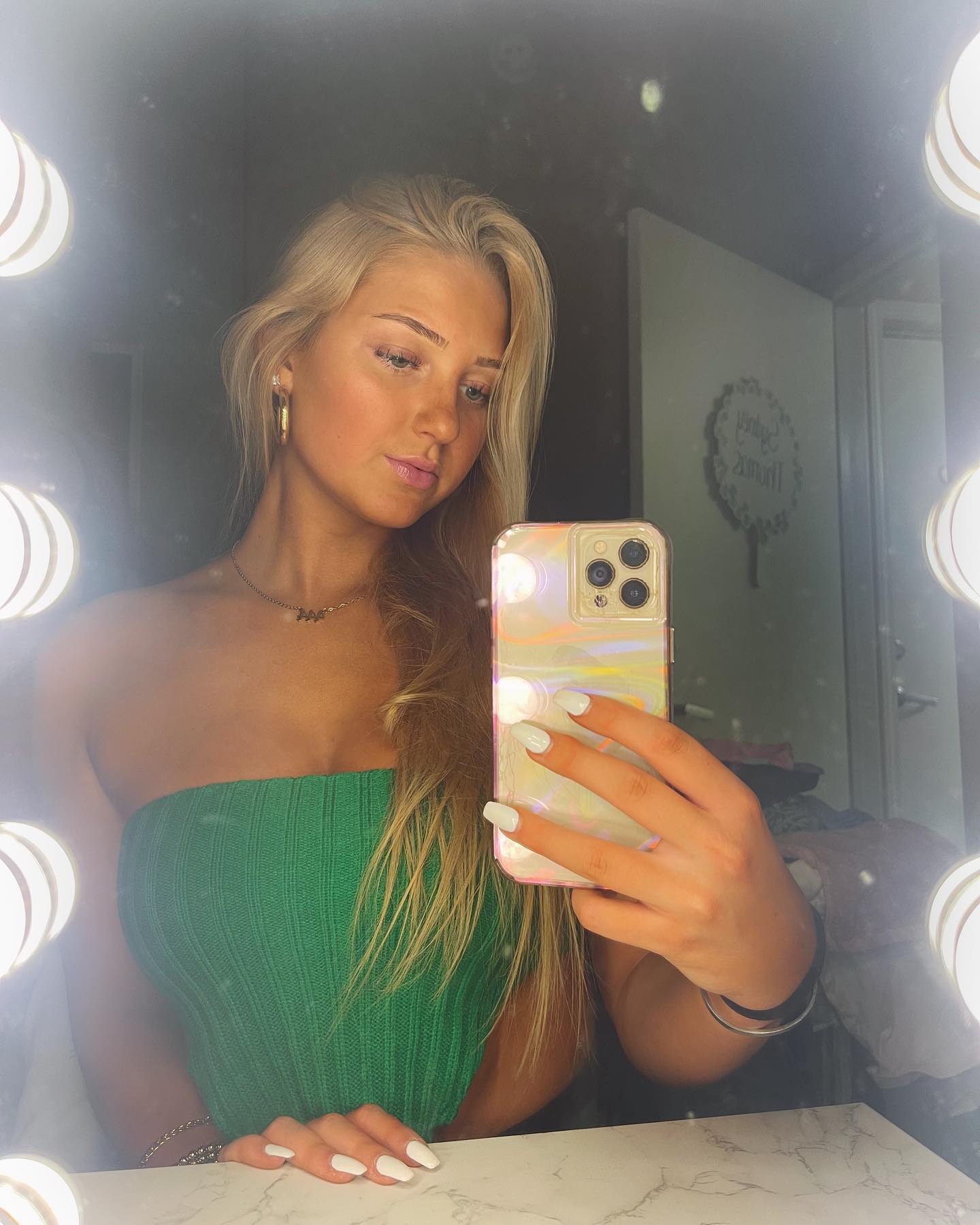 Sydney Thomas