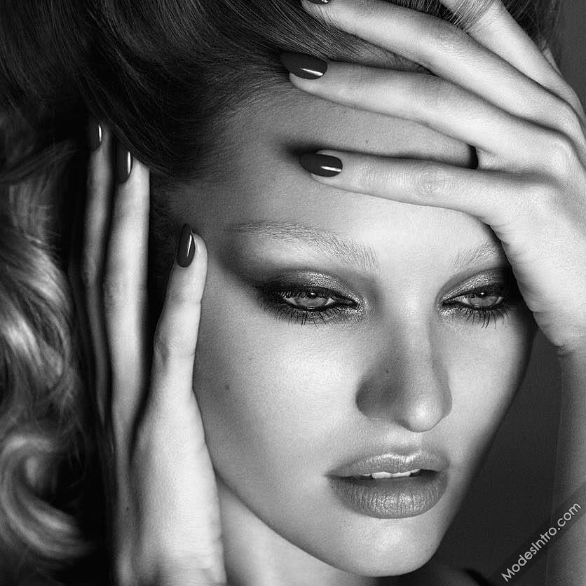 Candice Swanepoel
