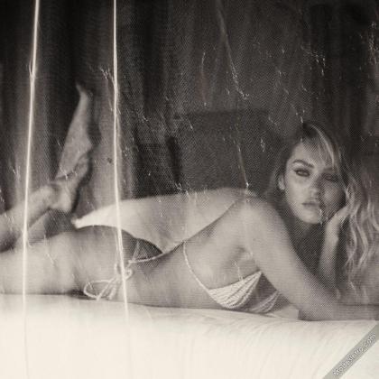 Candice Swanepoel photo 259507