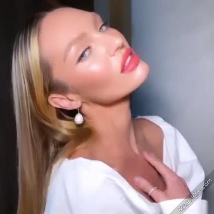 Candice Swanepoel photo 259510