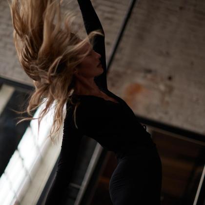 Candice Swanepoel photo 26997