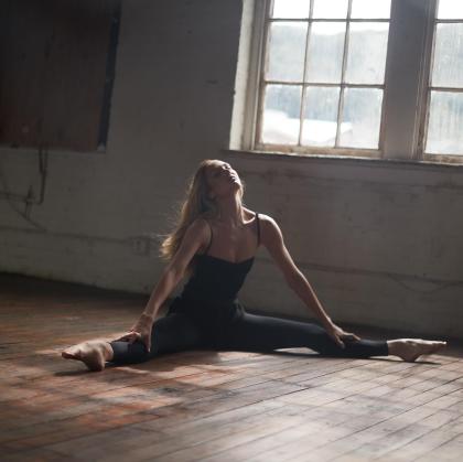 Candice Swanepoel photo 26998