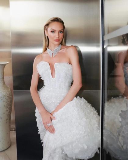 Candice Swanepoel photo 27057