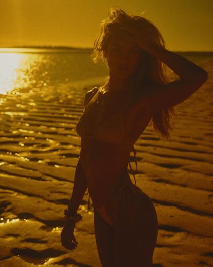 Candice Swanepoel photo 27155