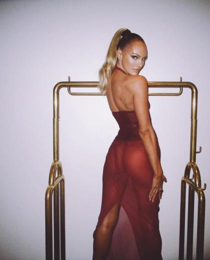 Candice Swanepoel photo 27212