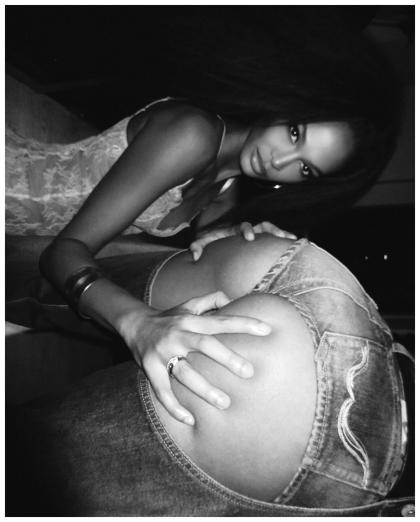 Candice Swanepoel photo 27216