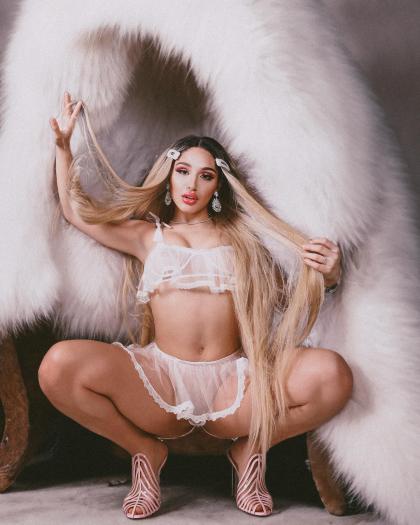 Abella Danger photo 27543