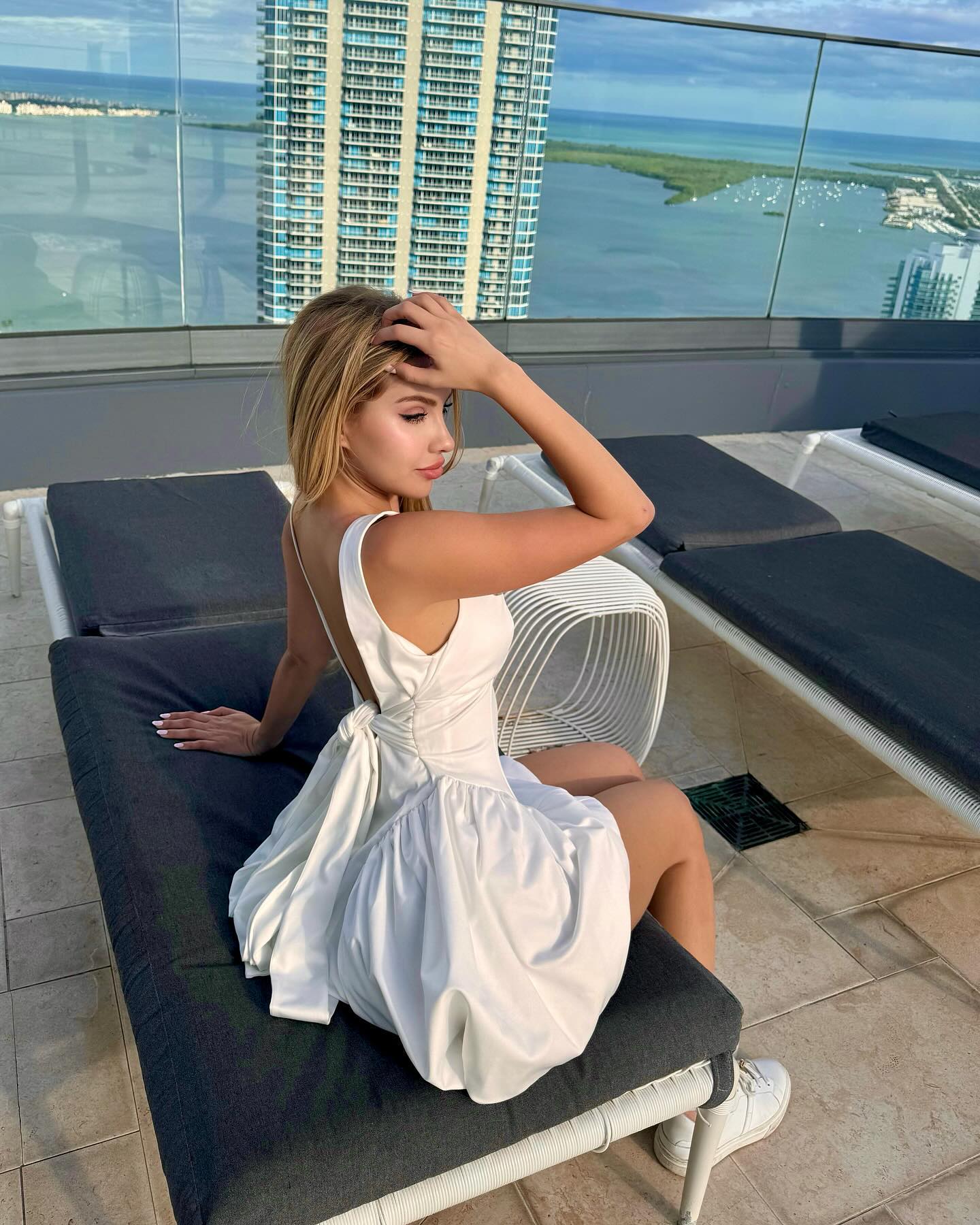 Alexa Dellanos