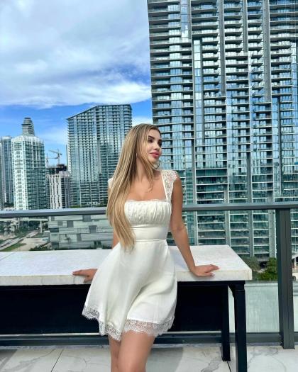 Alexa Dellanos photo 27562