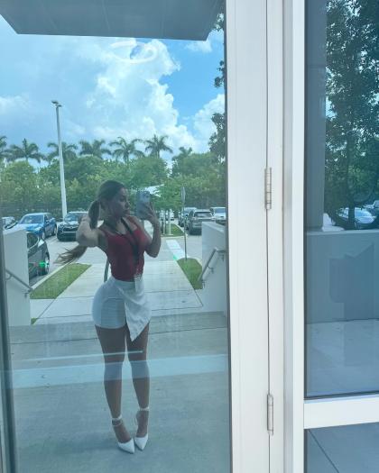 Alexa Dellanos photo 27579
