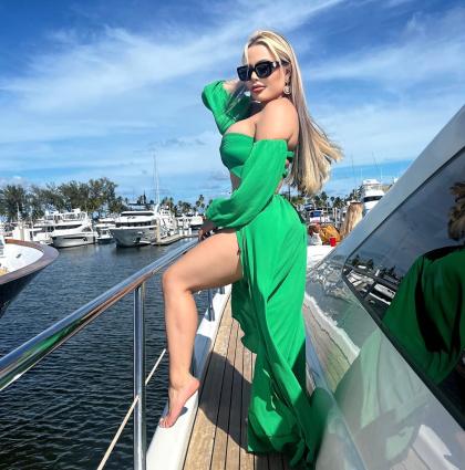 Amanda Ribeiro photo 28027
