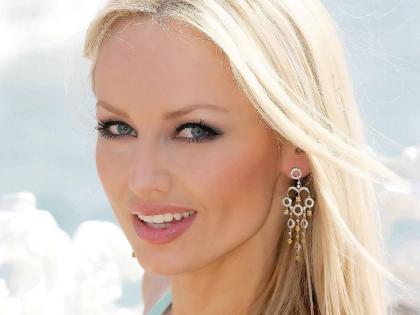 Adriana Sklenarikova photo 28058