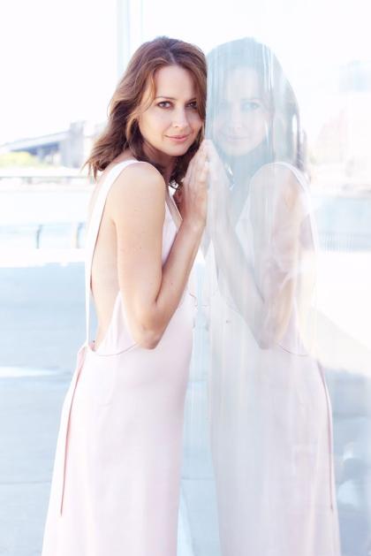 Amy Acker photo 97303