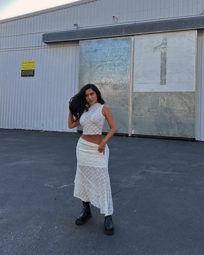 Janet Guzman photo 454