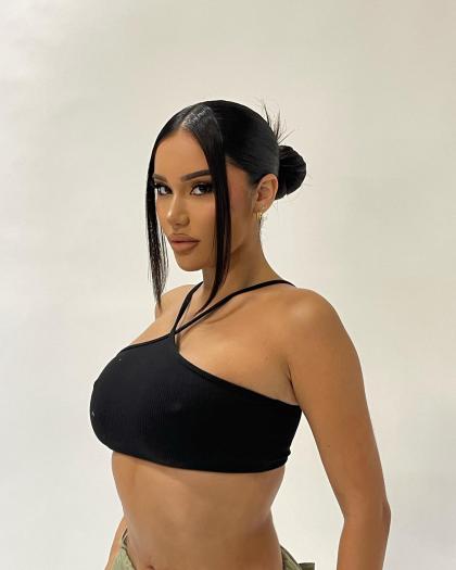Janet Guzman photo 498