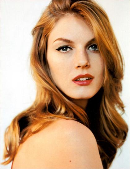 Angela Lindvall photo 97539