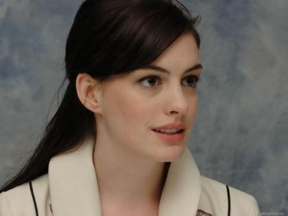 Anne Hathaway photo 238486