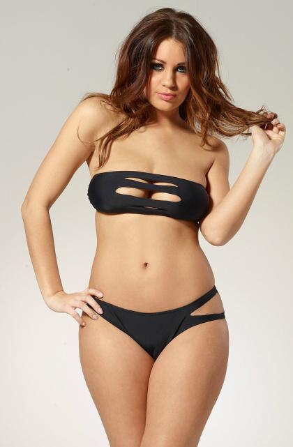 Holly Peers photo 307172