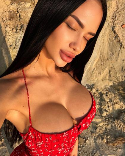 Alina photo 4335