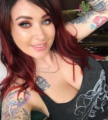 Laura Lux photo 289004