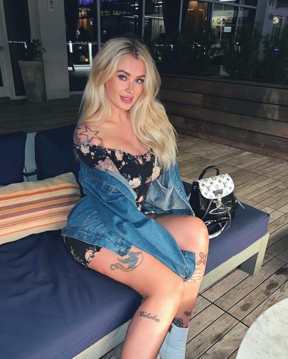 Laura Lux photo 66720