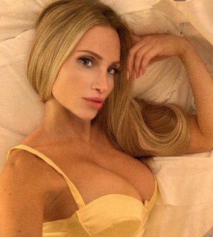 Amanda Lee photo 275380